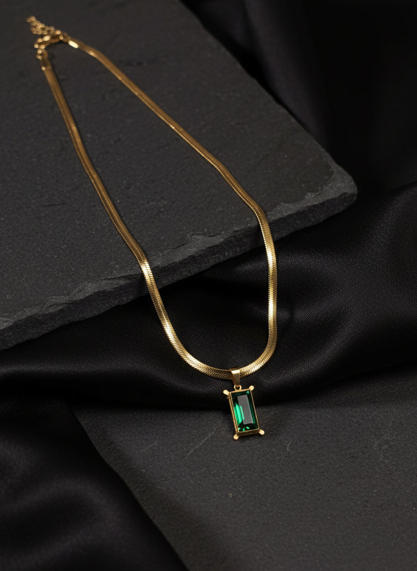 Gold-Plated Minimal Green Stone Necklace