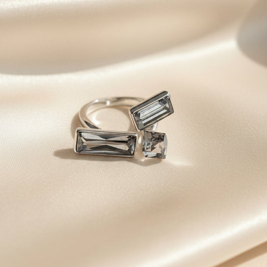 Linear Crystal Ring