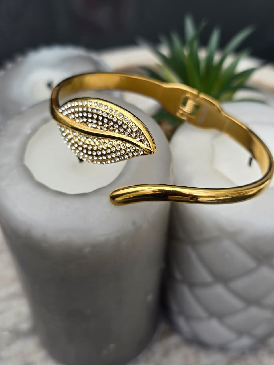 Gold Plated Anti-Tarnish Crystal Leaf Cuff Bracelet