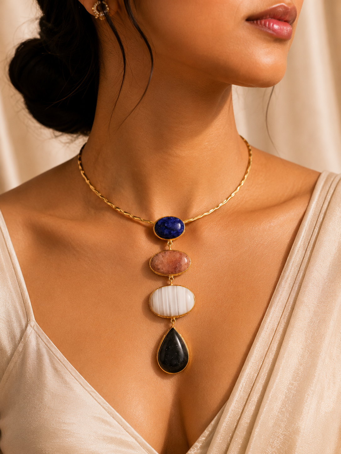 Astra/Luna Pendant Choker