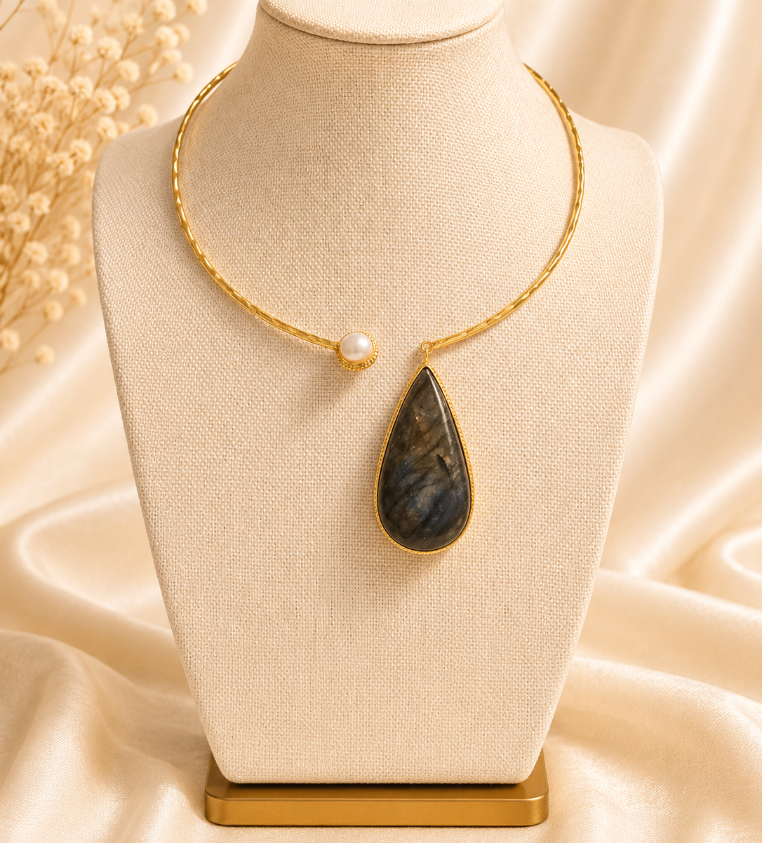 Chandni/Meghra Choker